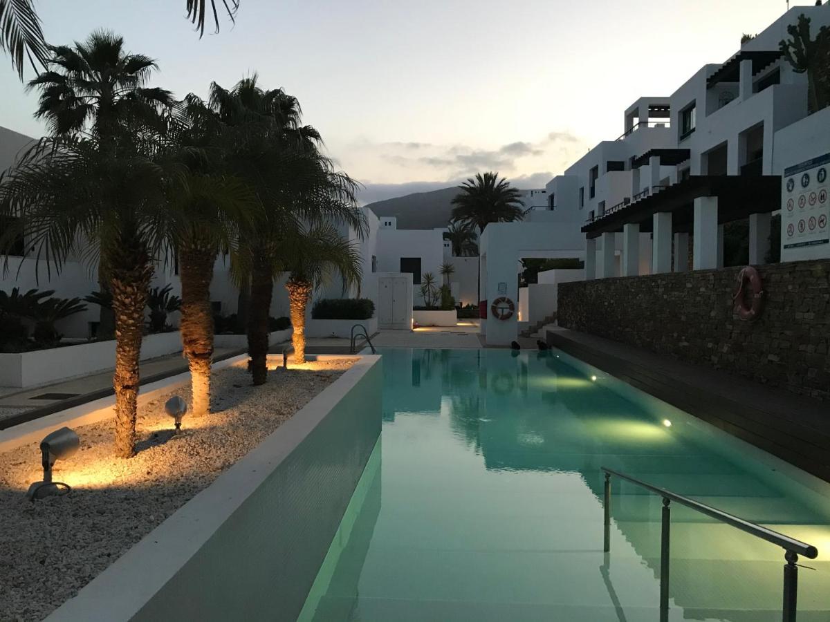 Palmbeach موخاكار المظهر الخارجي الصورة